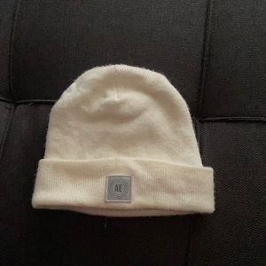 American Eagle beanie